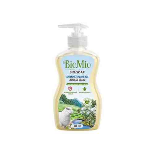 Мыло жидкое антибактериальное с эфирным маслом чайного дерева BioMio Bio-Soap fito косметик фл. 300мл арт. 1339108